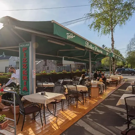 Koeroes Panzio Es Etterem Hotel 3*
