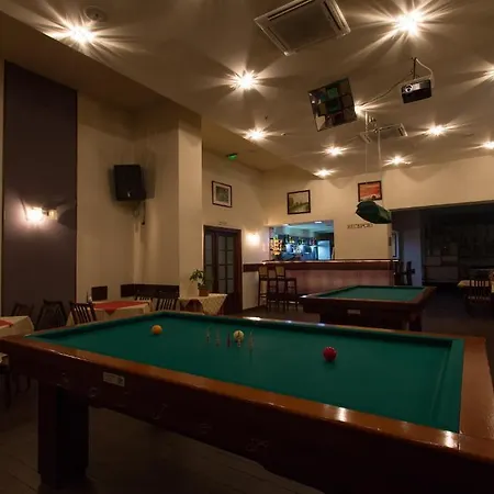 Koeroes Panzio Es Etterem Gyomaendrőd