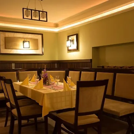 Koeroes Panzio Es Etterem Gyomaendrőd