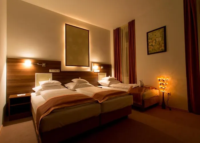 Hotel Koeroes Panzio Es Etterem Gyomaendrőd