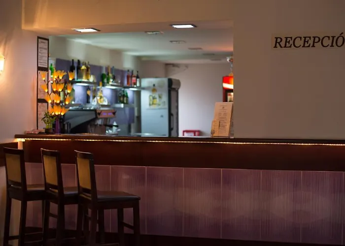 Hotel Koeroes Panzio Es Etterem 3*